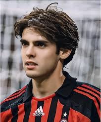 用冠军告别！雷速海报：布斯克茨&阿尔巴完成最后一舞，正式退役